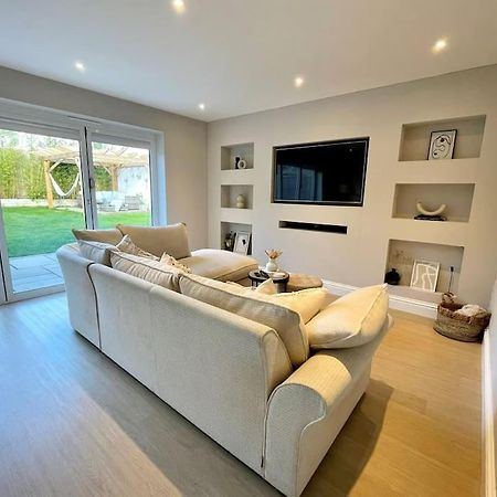 Modern, Central Bungalow With Large Garden Bournemouth Luaran gambar